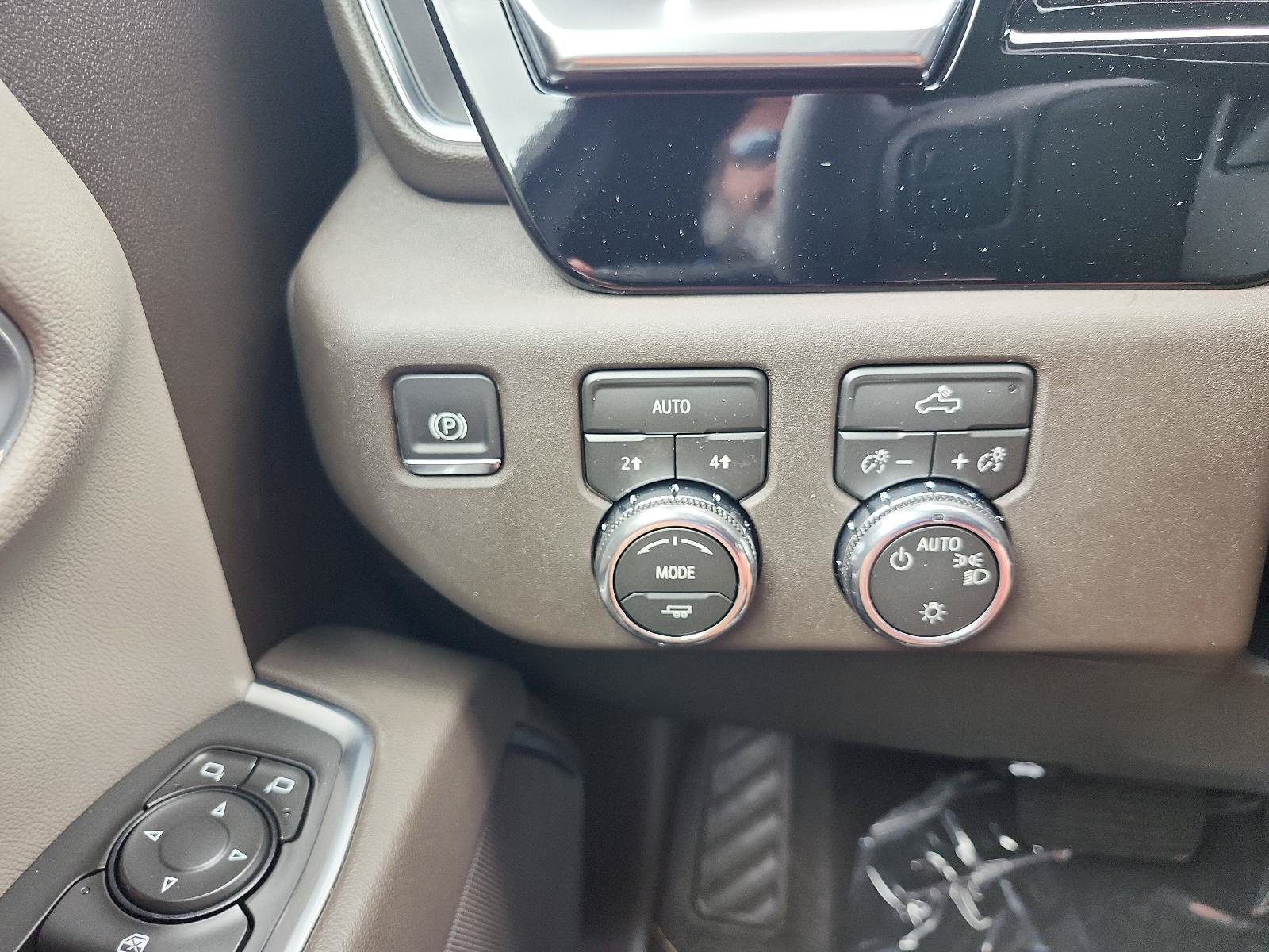 New 2026 GMC Sierra 1500 SLE AWD/4WD image 19