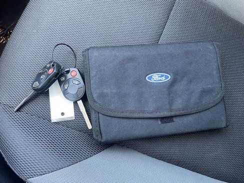 Used 2013 Ford Focus SE image 22