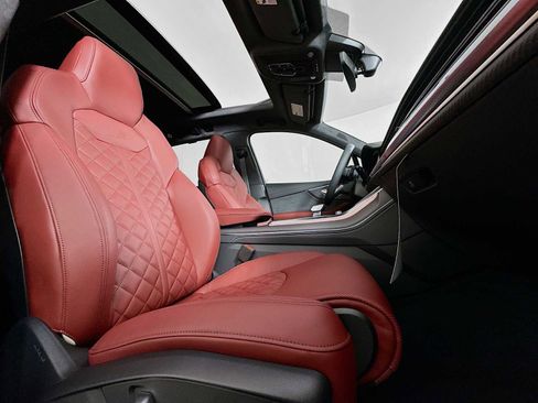 New 2026 Audi SQ7 Prestige image 28