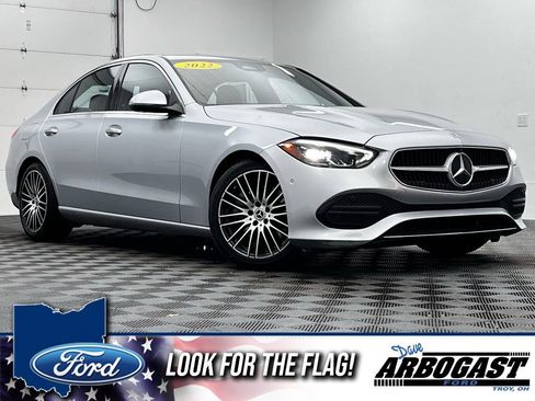 Used 2022 Mercedes-Benz C 300 4MATIC Sedan image 1