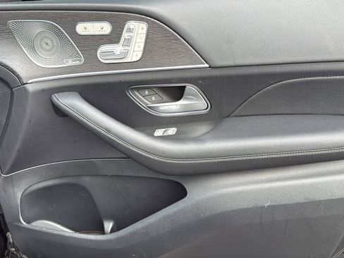 Certified 2025 Mercedes-Benz GLS 450 4MATIC image 14