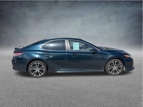 Used 2018 Toyota Camry SE w/ Audio Package FWD image 13