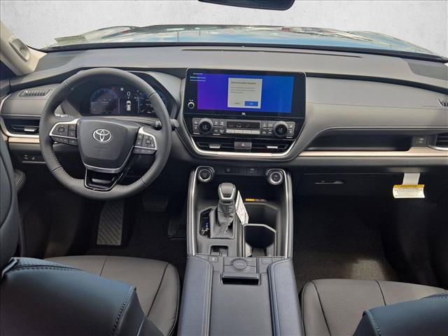 New 2026 Toyota Grand Highlander FWD image 15