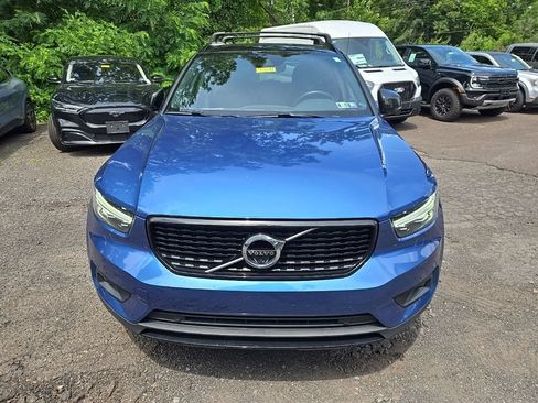 Used 2020 Volvo XC40 T5 R-Design w/ Protection Package Premier AWD/4WD image 2