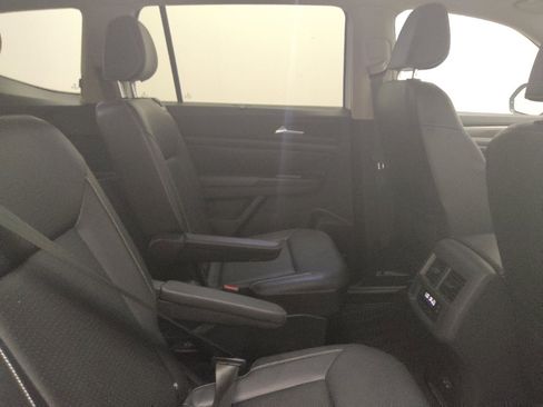 Used 2021 Volkswagen Atlas SEL FWD image 19