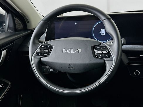 Used 2024 Kia EV6 Wind w/ Wind Technology Package image 18