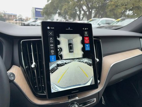 New 2026 Volvo XC60 T8 Plus w/ Protection Package Premier image 22