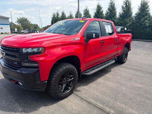 Used 2020 Chevrolet Silverado 1500 LT Trail Boss w/ Convenience Package AWD/4WD image 9