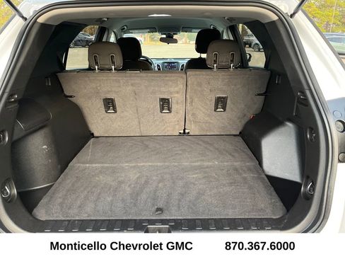 Used 2020 Chevrolet Equinox LT image 27