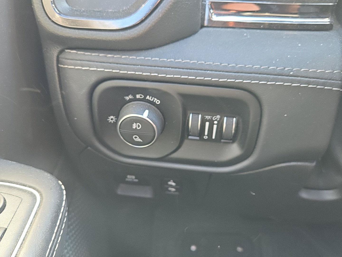 Used 2022 RAM 1500 Limited w/ Bed Utility Group AWD/4WD image 22