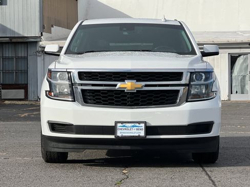 Used 2017 Chevrolet Suburban LT image 10