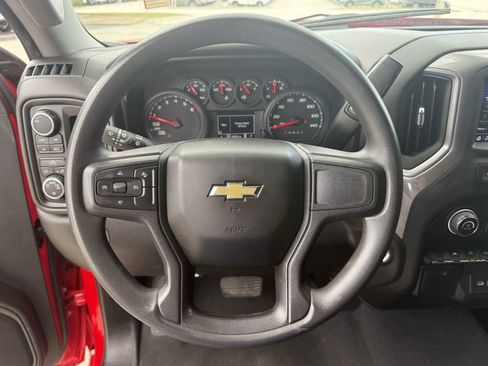 Used 2023 Chevrolet Silverado 1500 Custom AWD/4WD image 14