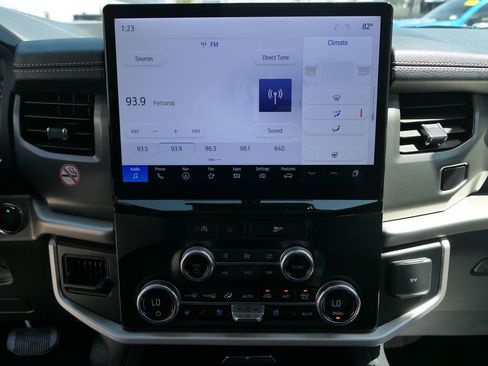 Used 2024 Ford Expedition Max XLT RWD image 19