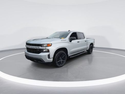 Used 2022 Chevrolet Silverado 1500 Custom w/ Rally Edition AWD/4WD image 4