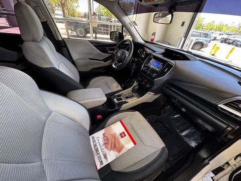 Used 2023 Subaru Forester AWD/4WD image 41