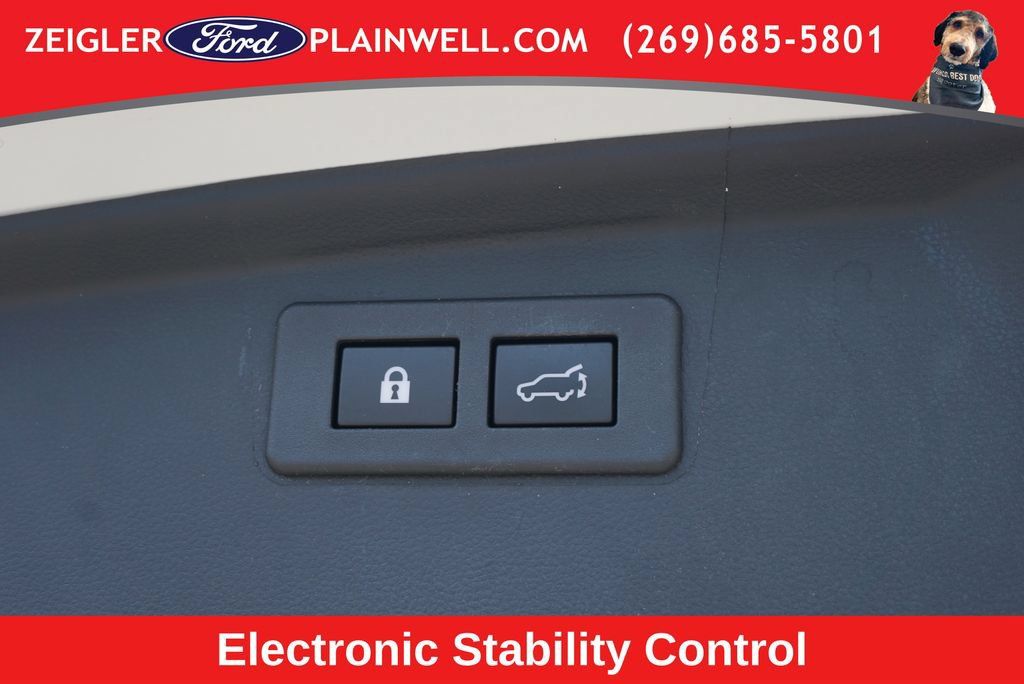 Used 2023 Subaru Outback Premium AWD/4WD image 11