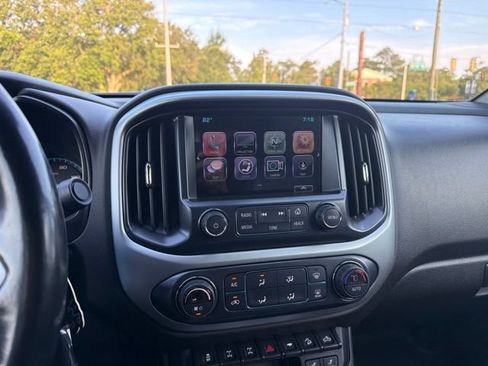 Used 2018 Chevrolet Colorado ZR2 AWD/4WD image 14