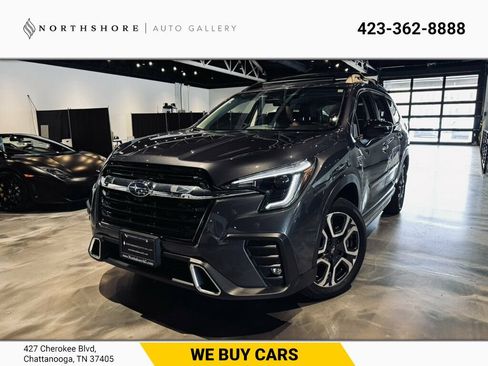 Used 2025 Subaru Ascent Touring AWD/4WD image 1