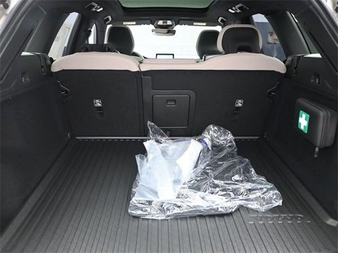 Used 2026 Volvo XC60 B5 Plus w/ Protection Package Premier image 30