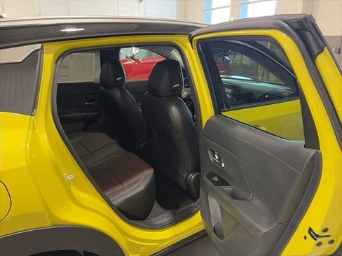 New 2026 Nissan Kicks SR image 15