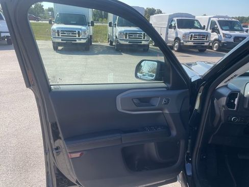 New 2025 Ford Bronco Sport Outer Banks image 17