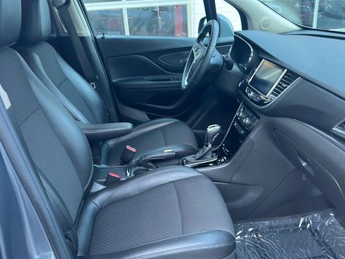 Used 2019 Buick Encore Preferred image 9