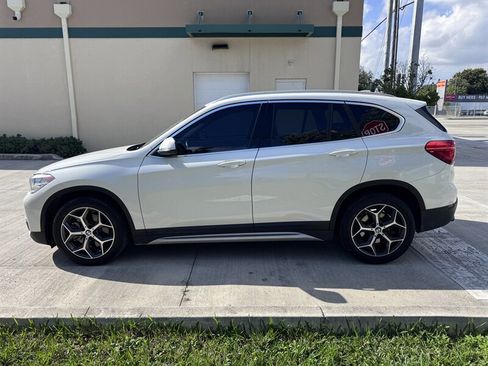 Used 2018 BMW X1 sDrive28i image 8