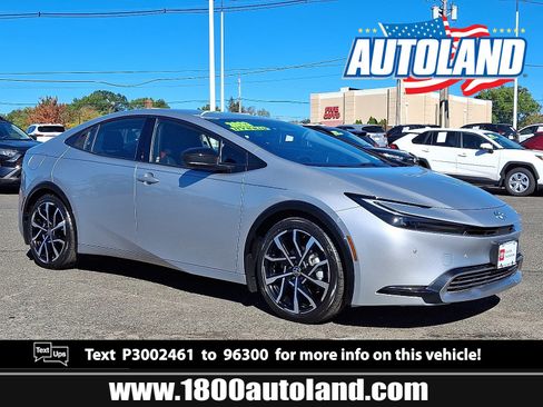 Used 2023 Toyota Prius Prime image 1