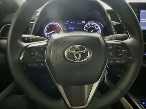 Used 2024 Toyota Camry SE AWD/4WD image 18