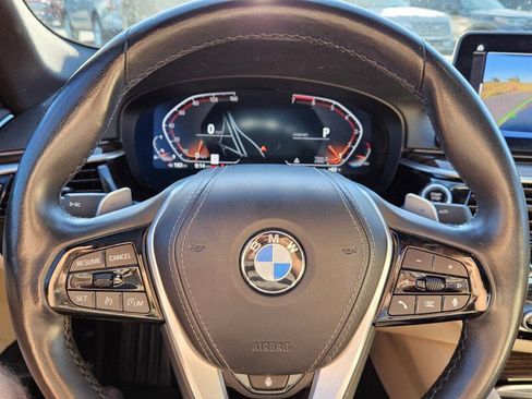 Used 2022 BMW 530i xDrive w/ Convenience Package image 22