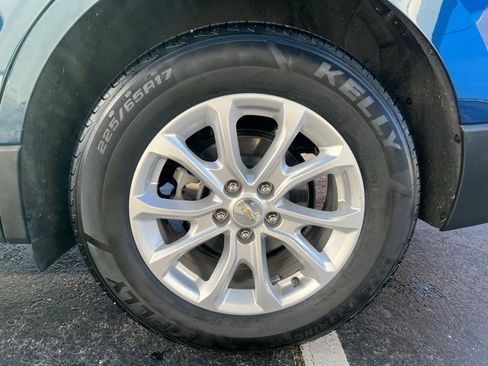 Used 2020 Chevrolet Equinox LT image 46