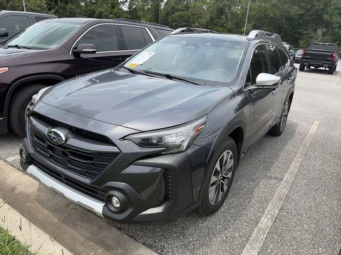 Used 2024 Subaru Outback Touring XT AWD/4WD image 4