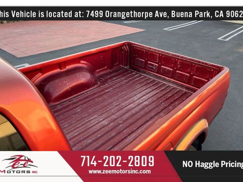 Used 2002 Toyota Tacoma PreRunner image 12