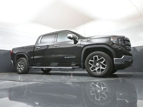 Used 2022 GMC Sierra 1500 SLT w/ SLT Premium Package AWD/4WD image 50