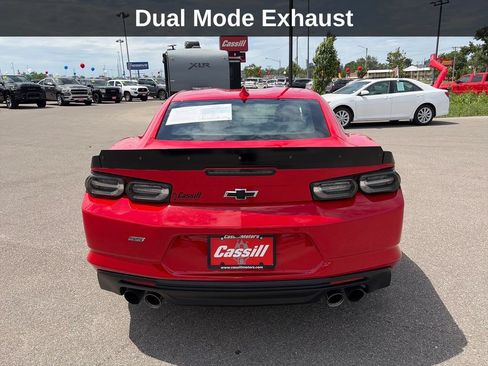 Used 2021 Chevrolet Camaro SS RWD image 4