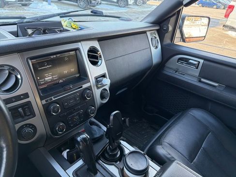 Used 2015 Ford Expedition EL XLT w/ Equipment Group 202A image 5