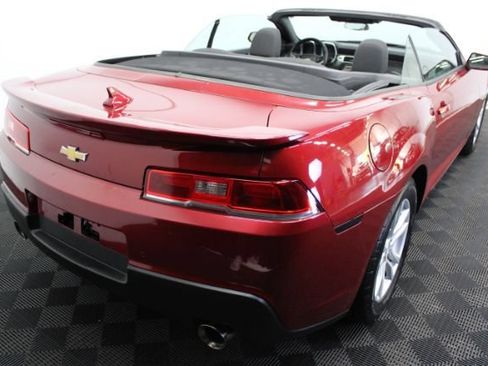 Used 2015 Chevrolet Camaro LT RWD image 8