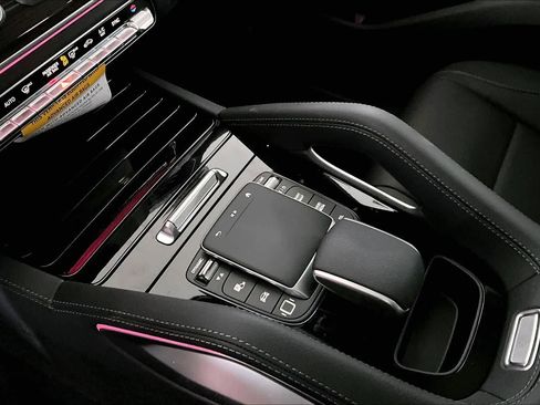 New 2026 Mercedes-Benz GLE 450 4MATIC image 10