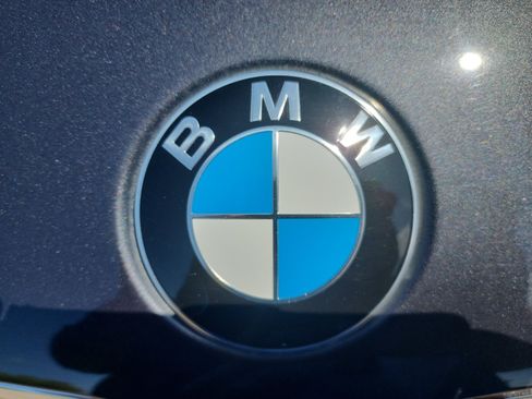 Used 2022 BMW X7 xDrive40i w/ Luxury Seating Package AWD/4WD image 31