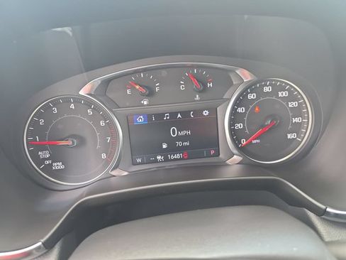 Used 2024 Chevrolet Blazer LT w/ Convenience Package FWD image 20