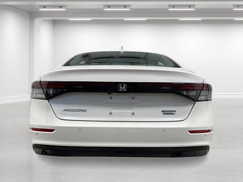 New 2026 Honda Accord Touring image 4