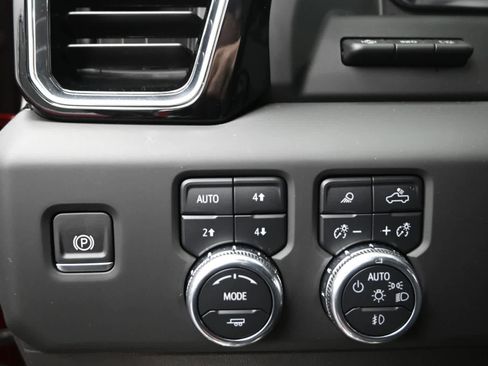 Used 2024 GMC Sierra 1500 Denali w/ Denali Reserve Package image 22