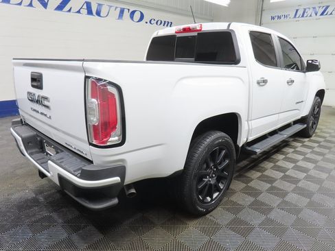 Used 2021 GMC Canyon Denali image 4