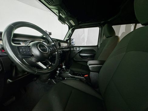Used 2019 Jeep Wrangler Unlimited Sport S AWD/4WD image 20