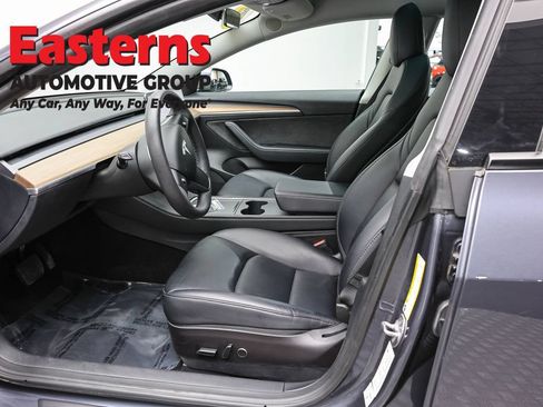 Used 2023 Tesla Model 3 Standard Range RWD image 14