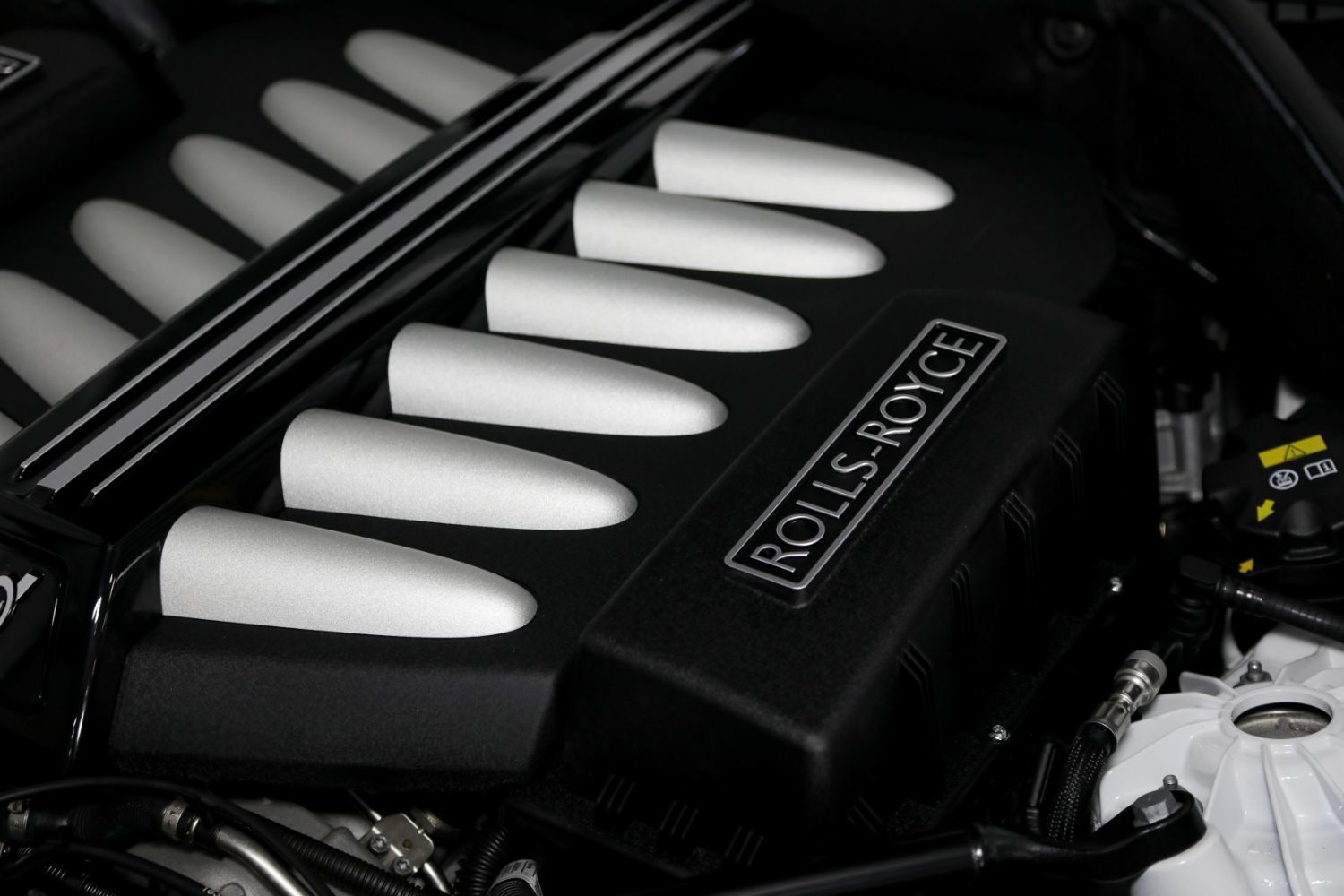 Used 2018 Rolls-Royce Dawn RWD image 68