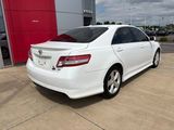 Used 2011 Toyota Camry SE image 6