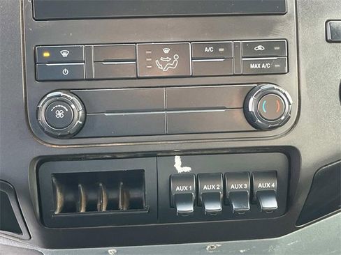 Used 2012 Ford F450 XL w/ Snow Plow Prep Pkg image 25