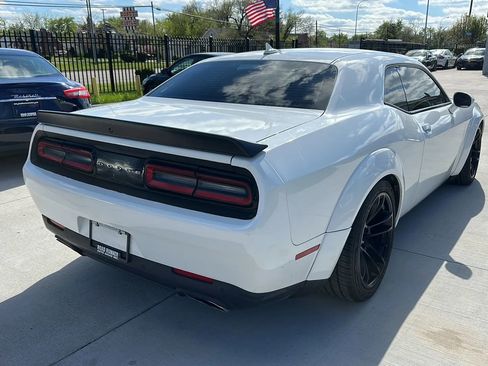 Used 2019 Dodge Challenger R/T Scat Pack w/ Widebody Package RWD image 5