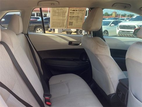 Used 2023 Toyota Corolla Cross LE image 13